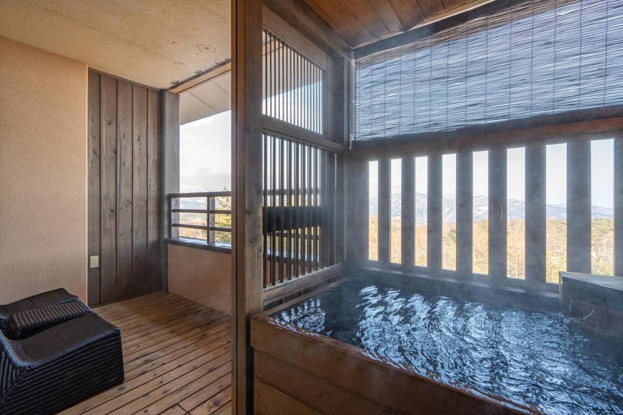 Tokinoniwa Hotel Kusatsu  Exterior photo